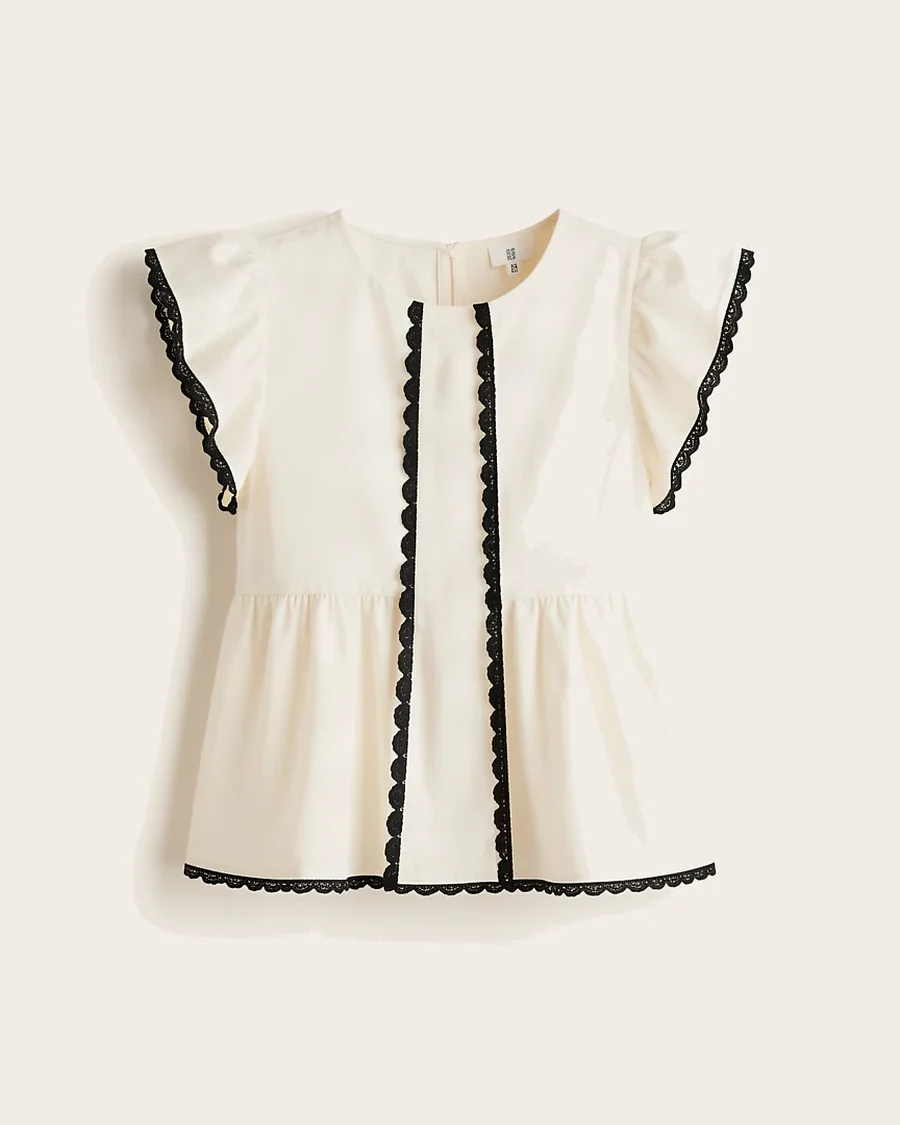 Camisa Con Aplique Negros Cuello Redondo